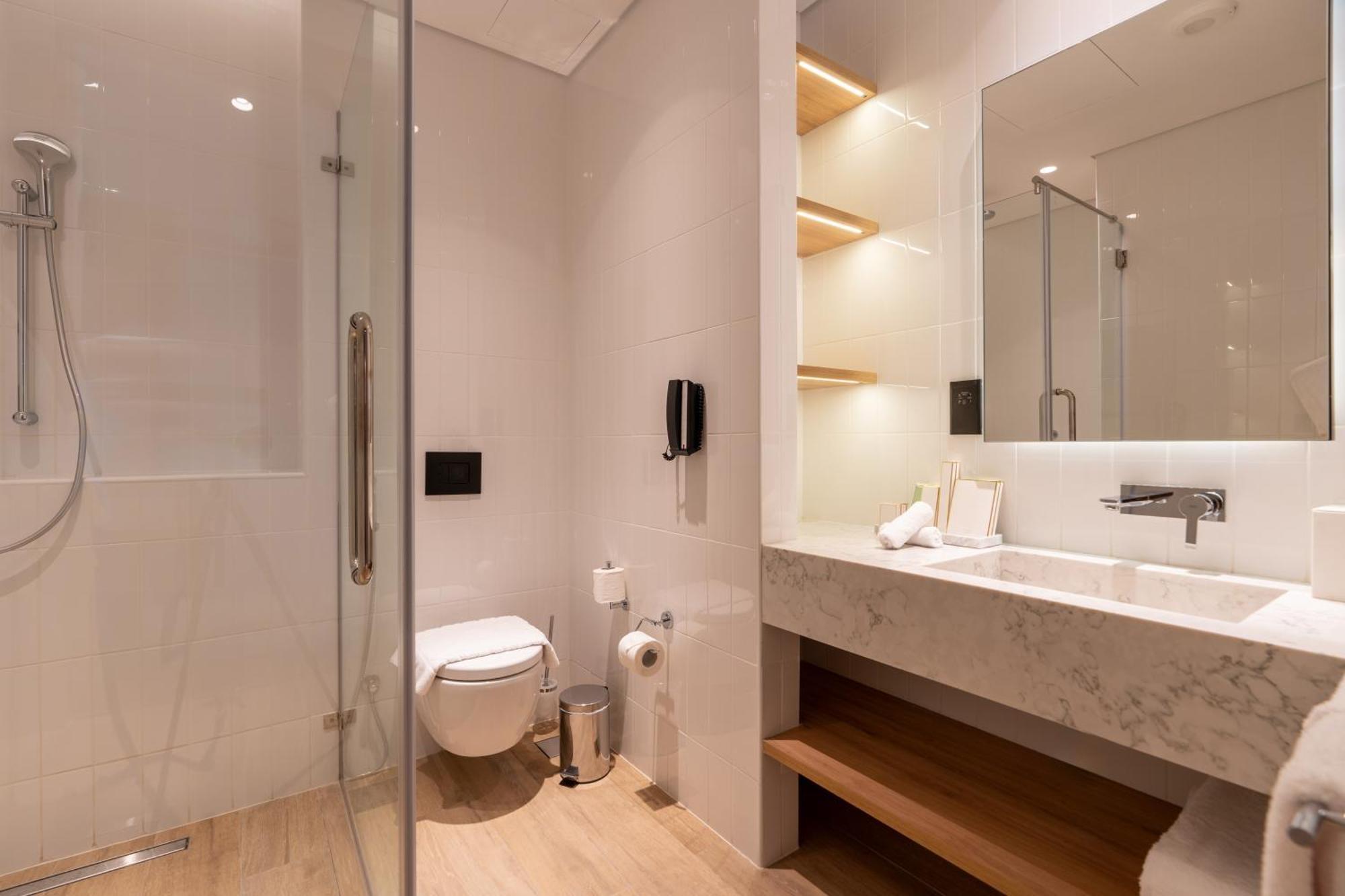West Walk Retaj Hotel Al Rayyan Екстер'єр фото