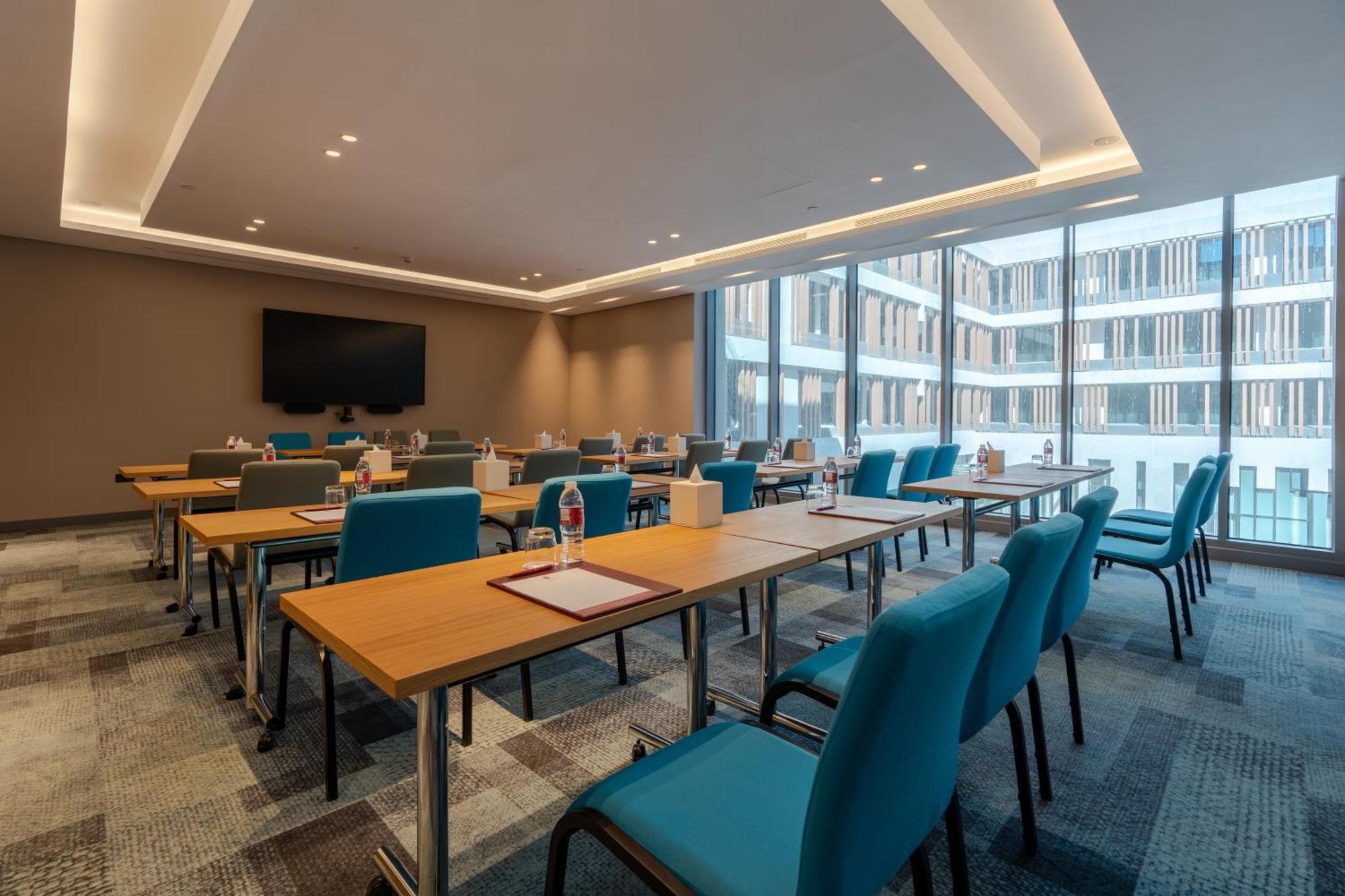 West Walk Retaj Hotel Al Rayyan Екстер'єр фото