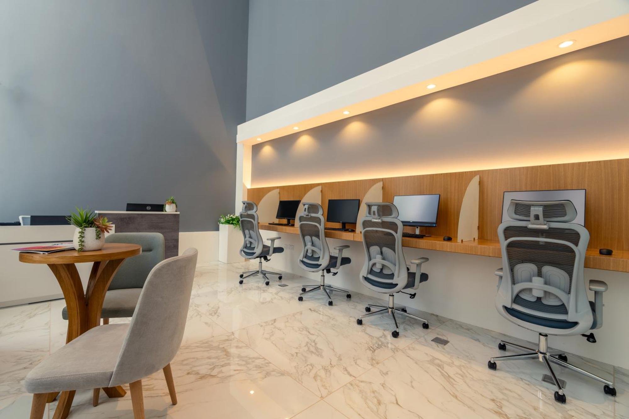 West Walk Retaj Hotel Al Rayyan Екстер'єр фото