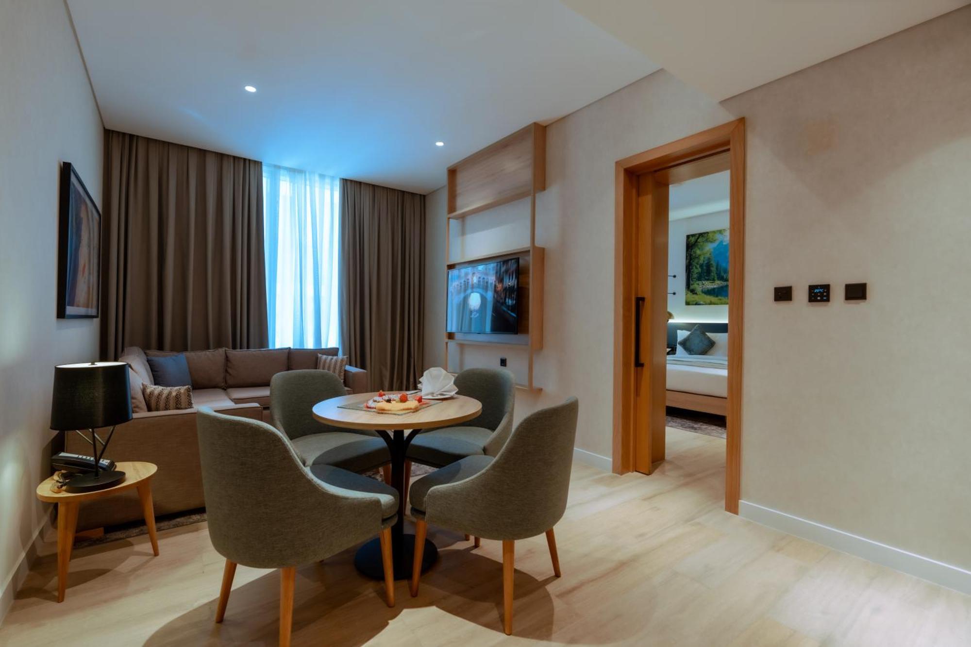 West Walk Retaj Hotel Al Rayyan Екстер'єр фото
