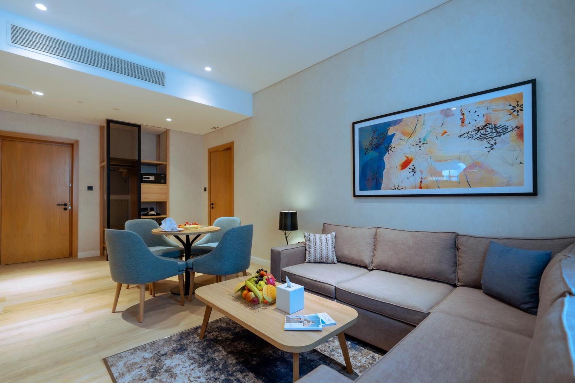 West Walk Retaj Hotel Al Rayyan Екстер'єр фото